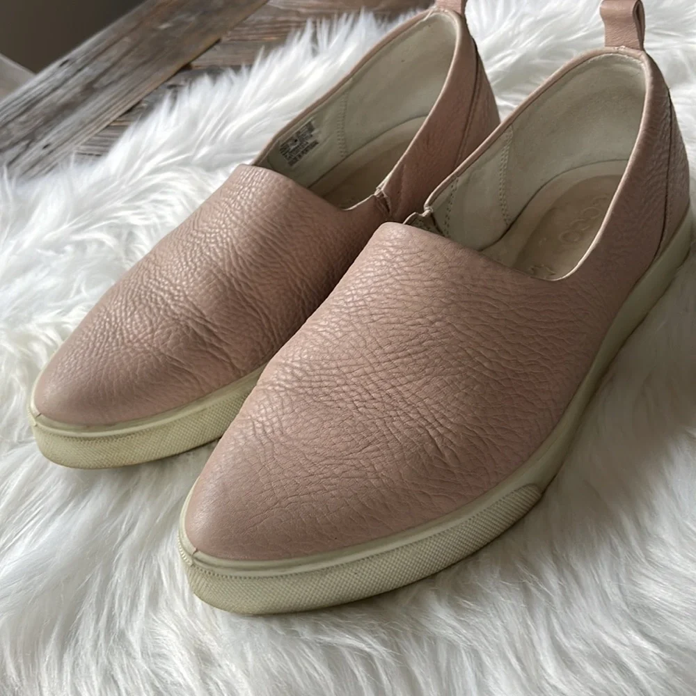 Ecco Gillian slip‎ on sneakers pale pink GUC size 38